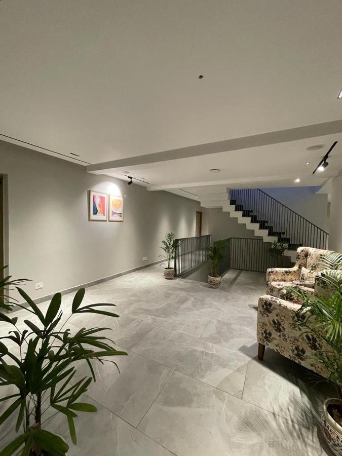 Hotel West Inn Premium Kharar 외부 사진