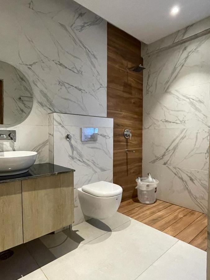 Hotel West Inn Premium Kharar 외부 사진